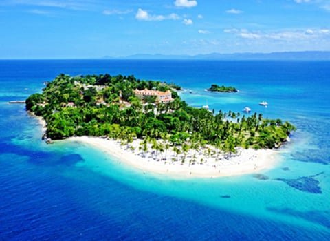 Cayo Levantado island Tour in Samana Dominican Republic.